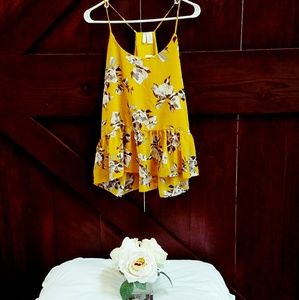 💛Japna Spaghetti Strap Tank💛